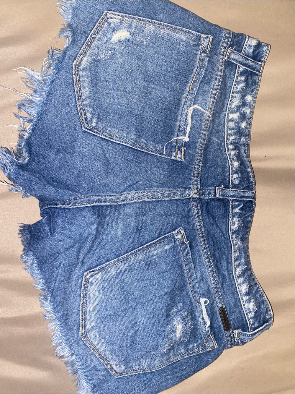 KanCan shorts - Picture 2 of 4